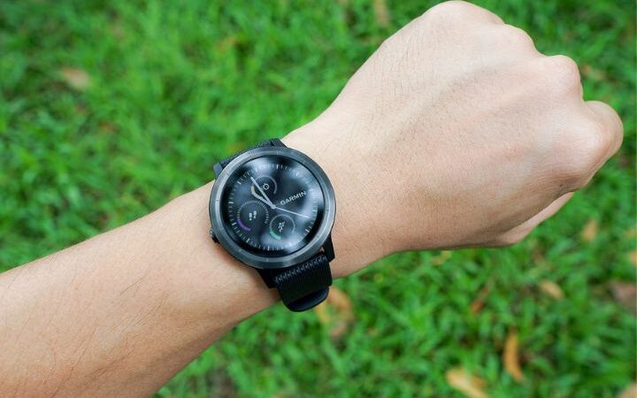 What Are The Best Smartwatches With GPS?