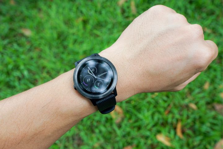 What Are The Best Smartwatches With GPS?